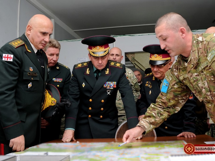 Начальники Генштабов Украины и Грузии обсудили двустороннее военное сотрудничество