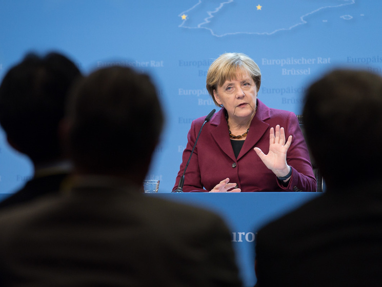 Меркель: Ответственность за Холокост лежит на Германии