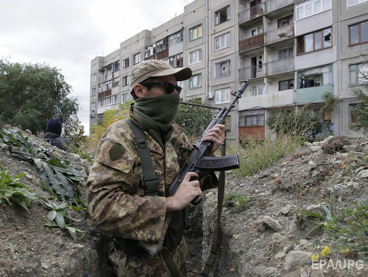 Пресс-центр АТО: Боевики обстреляли позиции украинских военных на Донбассе