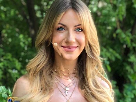 ﻿Нікітюк приміряла бороду