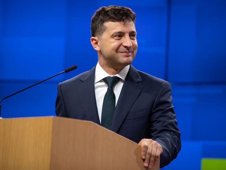 ﻿Зеленський звільнив 15 голів облдержадміністрацій