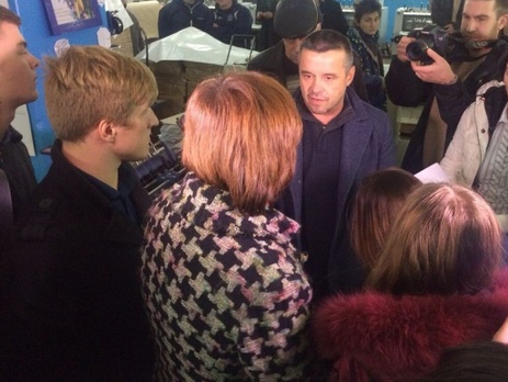 Мариупольский избирком просит ЦИК перенести выборы в городе на другую дату