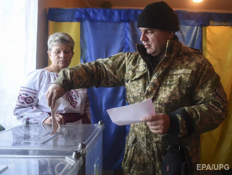 На выборах во Львовский облсовет лидируют Блок Порошенко, "Свобода" и "Самопоміч"