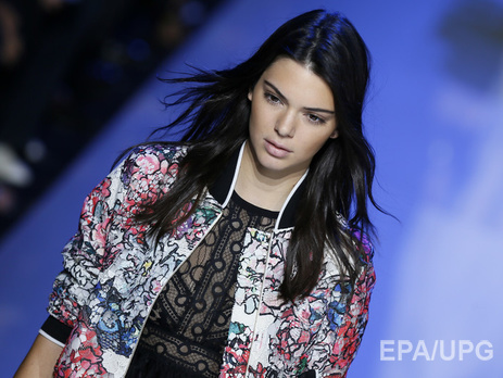 Сестра Кардашян Кендалл Дженнер продает свои вещи на eBay