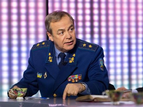 Если вариант согласования с РФ прохода украинских кораблей через Керченский пролив неприемлем, то не стоит его и организовывать – генерал-лейтенант Романенко