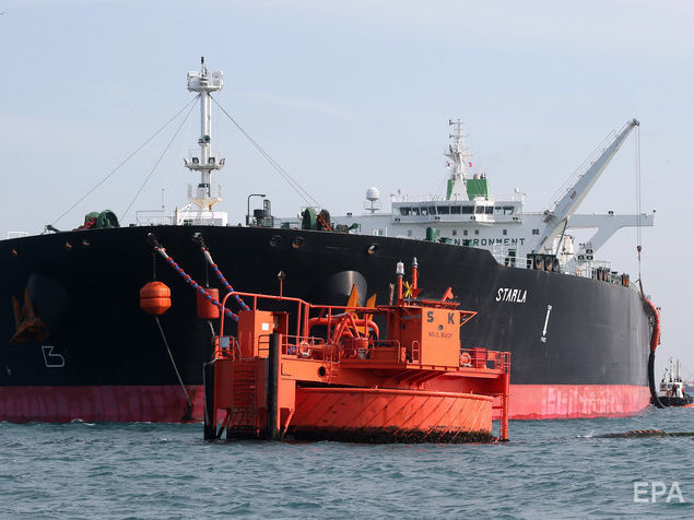 Цены на нефть выросли после нападения неизвестных на танкеры в Оманском заливе
