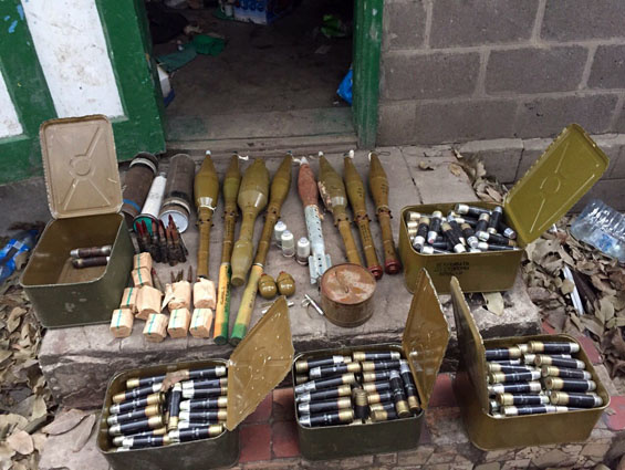 В Донецкой области милиция обнаружила арсенал оружия в частном доме