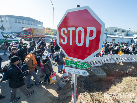 Австрия построит стену на границе со Словенией