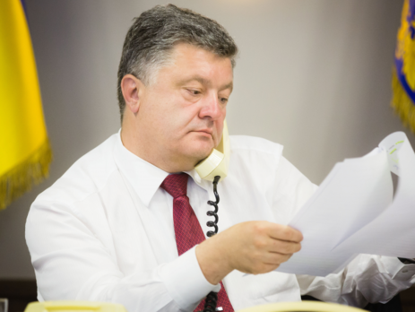 Порошенко и Меркель обсудили украинские выборы, ход реформ и ситуацию на Донбассе