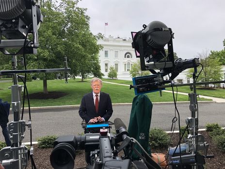 ﻿Болтон: Обрання Зеленського створює нову можливість для встановлення миру на Донбасі й поліпшення відносин між США і Росією