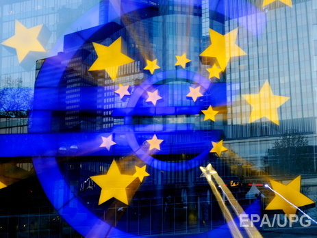 Нацбанк укрепил курс гривны к евро до 25,03 грн/€