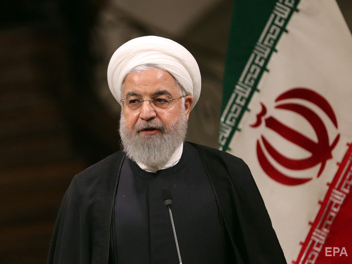 Рухани заявил, что Иран продолжит "сворачивать" выполнение ядерного соглашения, если не увидит "позитивных сигналов" от других подписантов