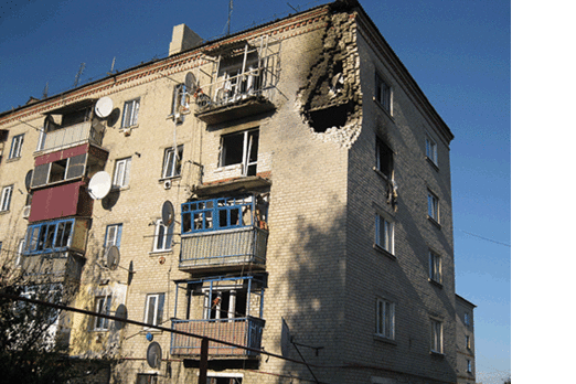 МВД: Из-за взрывов боеприпасов в Сватово два человека погибли и пятеро ранены