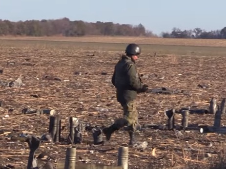 Последствия пожара на складах с боеприпасами в Сватово. Видео