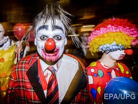 В Петербурге активисты попросили сообщать им о случаях празднования Хэллоуина в госучреждениях