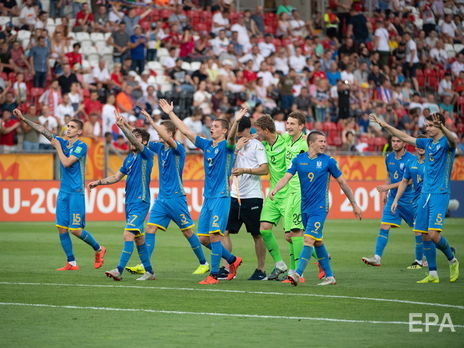 В Киеве встречали победившую на чемпионате мира молодежную сборную Украины. Трансляция