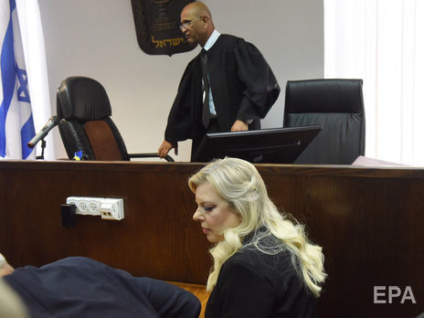 ﻿Дружина Нетаньяху визнала себе винною в кримінальному злочині