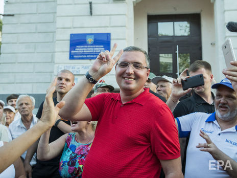 Молдавского политика Усатого отпустили из прокуратуры и отменили ордер на его арест