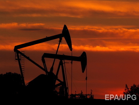Цена на нефть Brent вплотную приблизилась к $50 за баррель