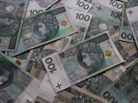 ﻿Курс гривні до євро зміцнився до 29,76 грн/€