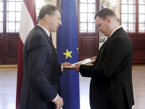 Президент Латвии назначил новым послом в Украине Юриса Пойканса