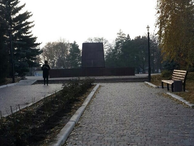 В Новой Водолаге Харьковской области снесли памятник Ленину
