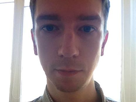 ﻿Із плином років політики віддаляються від виборців, перетворюючись на ізольовану спільноту, тому перебування депутатів у Раді потрібно обмежити двома термінами