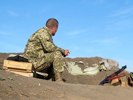 Лысенко: Террористы в эти сутки впервые за несколько месяцев открывали огонь по жилым кварталам 