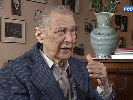 Умер композитор Эшпай – СМИ