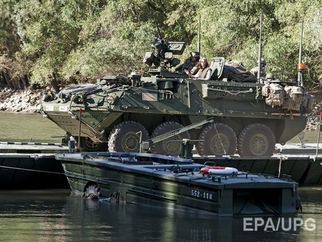 Литва усилит свою оборону американскими бронемашинами Stryker