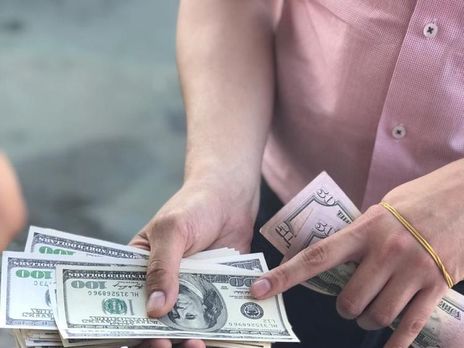 Советника Мангера задержали на взятке в $30 тыс. – военная прокуратура