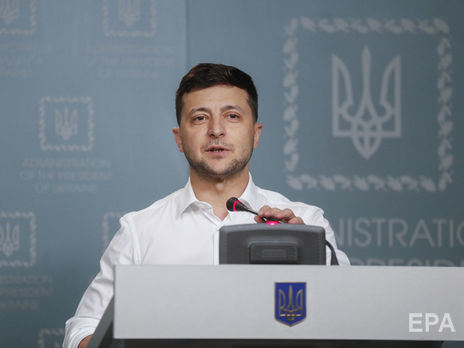 Зеленский предлагает штрафовать депутатов минимум на 51 тыс. грн за кнопкодавство в Раде