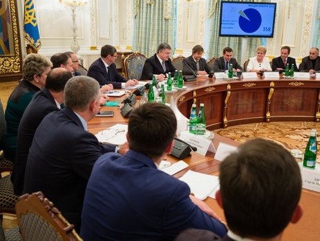 Порошенко настаивает на начале работы антикоррупционного прокурора 1 декабря