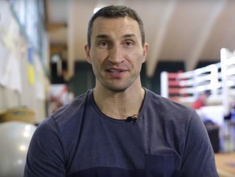 Владимир Кличко записал видеообращение к фанатам и поблагодарил за поддержку