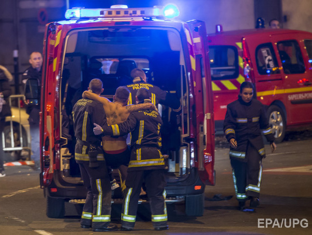 AFP: Трое подозреваемых в нападении на концертный зал Bataclan в Париже убиты в ходе штурма полицейскими