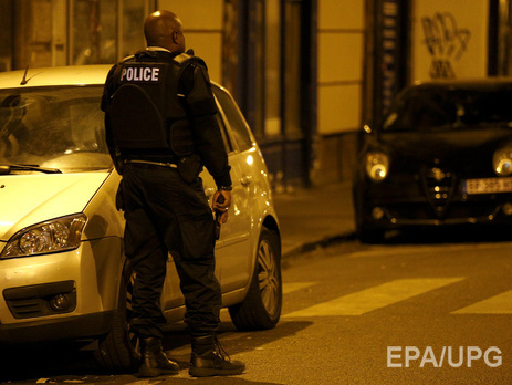 У одного из террористов-смертников в Париже нашли сирийский паспорт