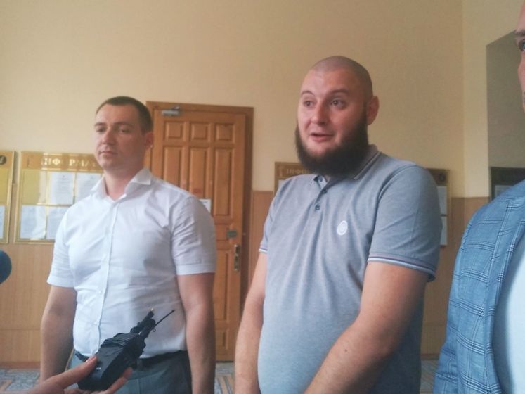 Суд в Харькове оставил под домашним арестом подозреваемого в нападении на оператора Макарюка