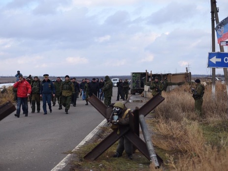 Ирина Геращенко: Сегодняшнему освобождению из плена двух украинцев содействовала миссия Красного Креста