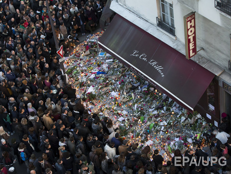 Количество жертв терактов в Париже выросло до 132 человек