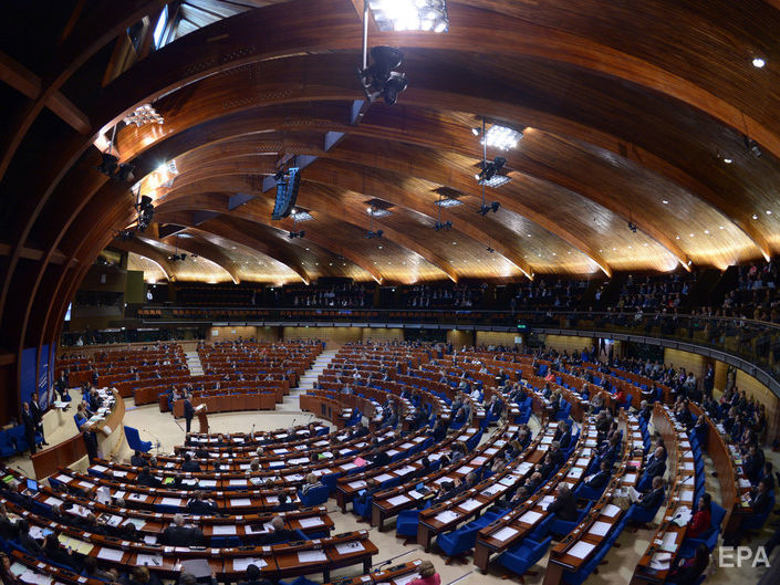 ﻿ПАРЄ ухвалила резолюцію, яка дозволяє Росії повернутися в асамблею