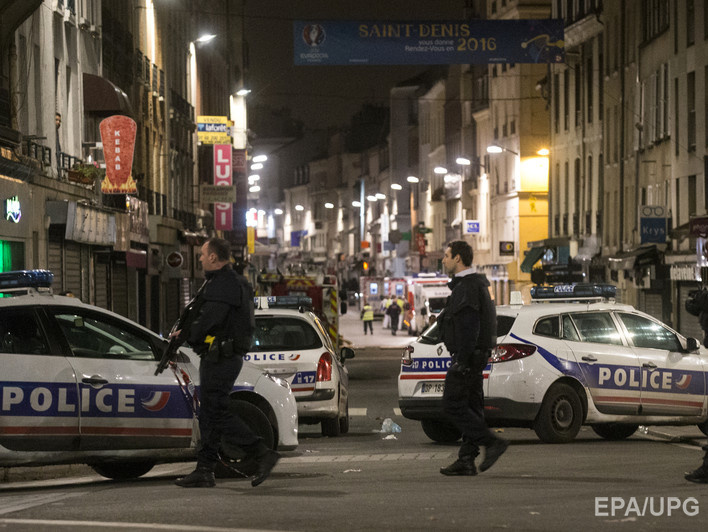 В ходе спецоперации французской полиции в Сен-Дени погибли три человека, в том числе &ndash; женщина-шахид
