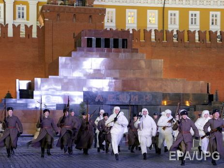 На Красной площади задержали голого мужчину, который хотел полежать с Лениным – СМИ