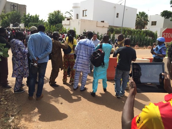МИД выясняет, нет ли украинских граждан в числе заложников в Мали