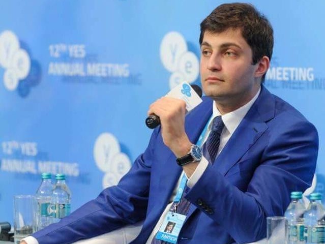 Сакварелидзе: Корбан привык заставлять гостей платить за его собственные обеды и не платить налоги в бюджет Украины