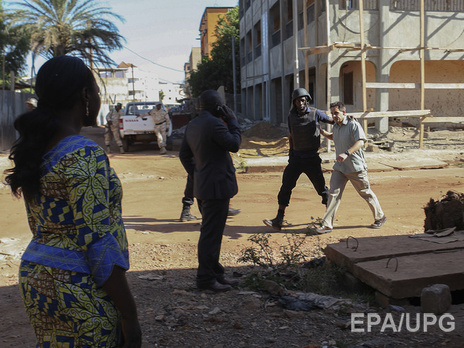 В отеле Radisson в Бамако найдены тела 18 погибших – СМИ