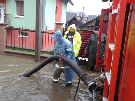 В Закарпатской области остаются подтопленными 315 домов