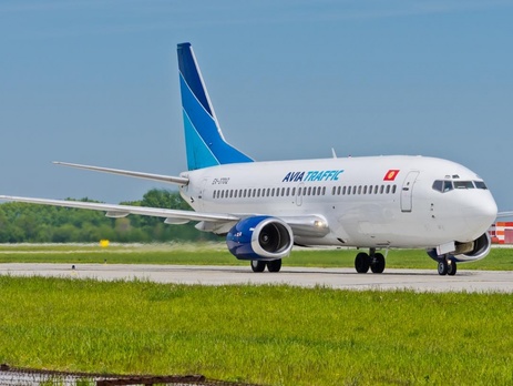 В результате аварийной посадки самолета в Кыргызстане пострадала женщина