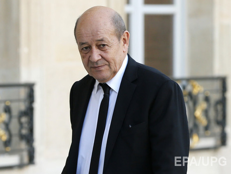 Французский авианосец 23 ноября будет готов начать операцию против ИГИЛ