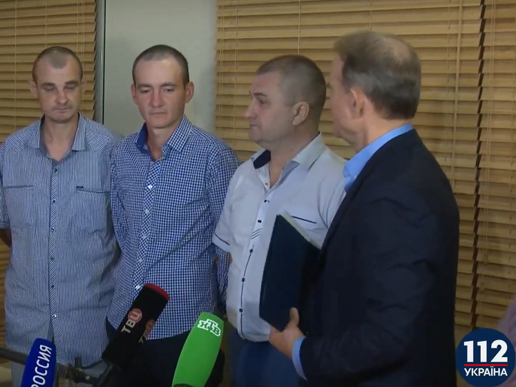 Четыре гражданина Украины, содержавшиеся под стражей в ОРДЛО, освобождены и доставлены в Минск