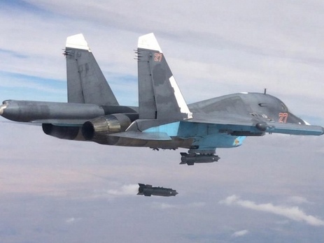 Минобороны РФ заявляет об уничтожении нефтехранилища и завода по переработке нефти в Сирии